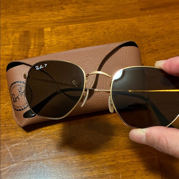 Ray-Ban Men’s Square Metal Sunglasses in Black and Gold - Picture 2 of 3
